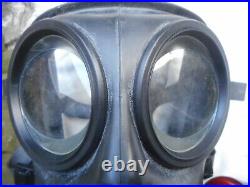 1988 BRiTiSH army sas S10 S 10 RESPIRATOR GASMASK SIZE 2 M & POUCH & new FILTER