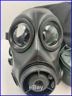 2006 Avon ct12 fm12 Size 2 medium Gas Mask Respirator Filter & Soft Case 75194