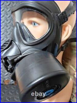 40mm Modified GSR Gas Mask Respirator Size 3, carrier and filter. NBC