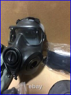 AVON FM53 M53 Gas Mask Large Right Hand With Hood & Filter