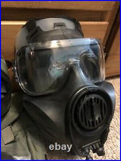 AVON FM53 M53 Gas Mask Size Small Right Hand With Hood & Filter