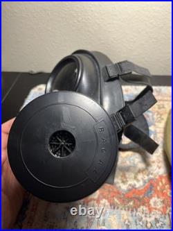 AVON SF10 Medium #2 Gas Mask 1993 Special Forces Version of S10 with pouch