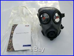Avon FM12 Respirator Gas Mask Rare Size 1 including plastic bag and manual 70046