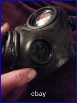 Avon FM12 Respirator, gas mask. Size 2. New