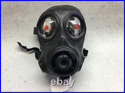 Avon FM12 gas mask, respirator. New. Size 2. With Filter and Bag. Medium