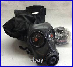 Avon FM12 gas mask, respirator. New. Size 3, With Filter and Bag