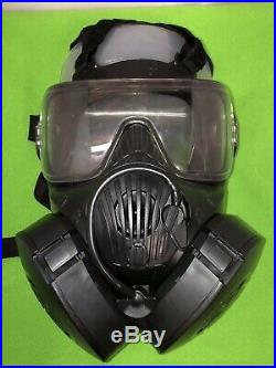 Avon M50 Gas Mask Full Face Respirator Carry Bag And Filters Fits Small