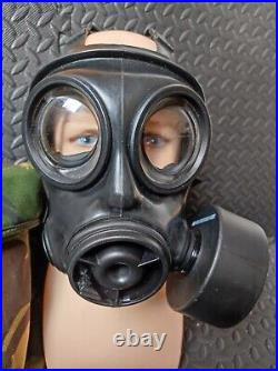British Army Avon Gas Mask Respirator S10 Size 2 1988 Optical
