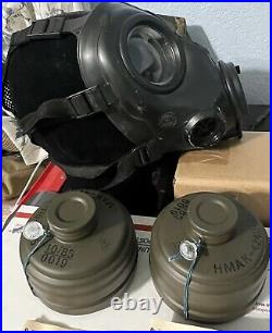 British Military S10 / Sf10 Cbrn Gas Mask Respirator, & 2 Filters British Sas