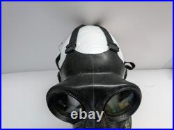 Canadian Armed Forces C3 Gas Mask Respirator Baron 1985 Size Medium C3A1