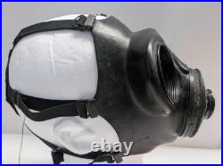 Canadian Armed Forces C3 Gas Mask Respirator Baron 1985 Size Medium C3A1