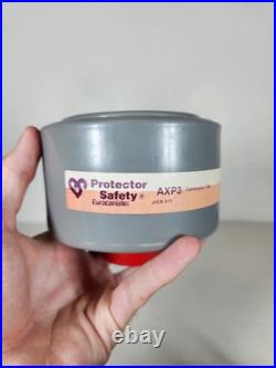 Canadian C4 Gas Mask Rare Military With Bag And Rare Filter