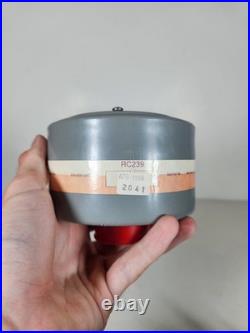 Canadian C4 Gas Mask Rare Military With Bag And Rare Filter