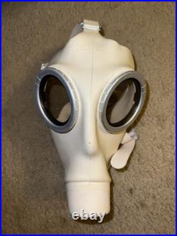 Draeger/Auer German Z56 Gas Mask Size 2 with Filter