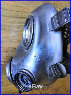 Dutch FM-12 Gas Mask Respirator Size 2 kit + filter