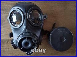 FM12 Gas Mask Respirator Size 2 Kit