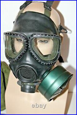 Gas Mask Full Face Respirator Size Medium With Extras