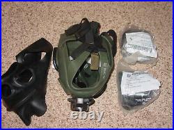 Gas Mask Survival Nuclear and Chemical, Full Face Respirator Mask with Case L