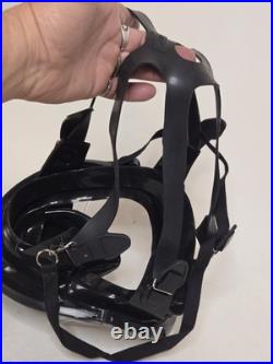 Gas mask Honeywell North 760008A Full Face Respirator Mask With 2 Filters New