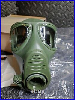 German M2000 Gas Mask Respirator Size Medium