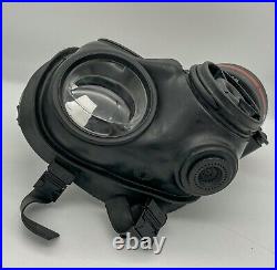Great British S10 Gas Mask Size 2 Rare Lens 1989 NBC Military Respirator & Bag