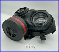 Great British S10 Gas Mask Size 2 Rare Lens 1989 NBC Military Respirator & Bag