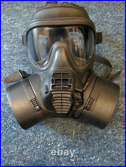 Gsr Respirator gas mask size 3 + 1x pair of unsealed Gsr filters and haversack