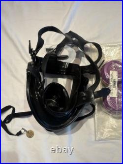 Honeywell North 76008A Full Face Respirator Gas Mask Size M/L? NEW with 2 Filters