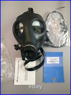 L? K Israeli CBRN Gas Mask with Hydration Straw and Extra (2) 40mm NATO Filter