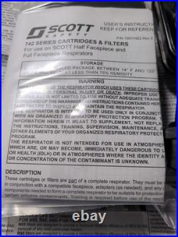 Lot Of 42 Twin Cartridges Filters Case Respirator Mask Scott Safety Bayonett Gas