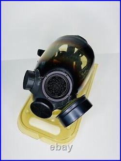 MSA 1000 Advantage Size Medium CBRN Riot Control Gas Mask Respirator