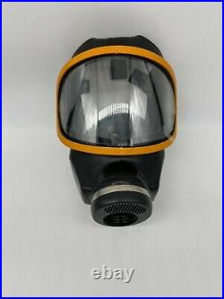 MSA 471230 Ultravue Series Gas Mask, Hycar Rubber, Large, BRAND NEW