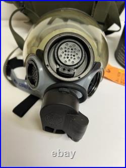 MSA 5479 Gas Mask Size Small, Drinking Port, Clear Lens Bag & Filter NOS
