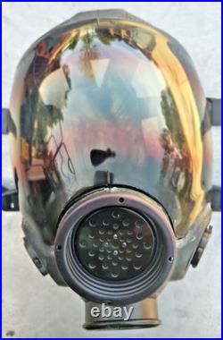 MSA Advantage 1000 NBC/Riot Control Gas Mask Size Medium Open Box Unused 805408