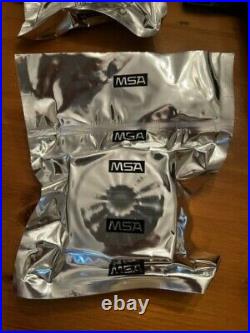 MSA Advantage 1000 Respirator Gas Mask Large never used