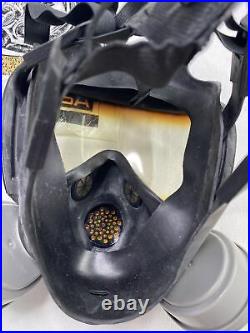 MSA Advantage 1000 Riot Control Full Face Respirator Gas Mask, Size Large -READ