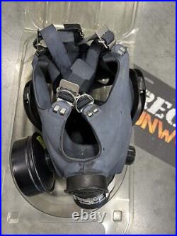 MSA Def Tec Gas Mask 1492 Medium New In Box Expired. Fully Functional See Pics