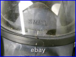 MSA Full Face Air Purifying Respirator Gas Mask Nuclear Vapor Haz Mat Sz. Small