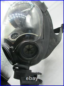 MSA Gas Mask respirator with carry bag and clear lense (MED) APR2121.02.004LV