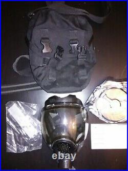 MSA Millennium Gas Mask, Medium, M40 style FR-64 Filter, Spanner Wrench