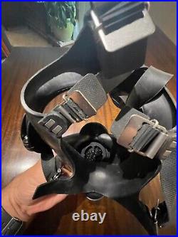 MSA Ultravue Gas Mask. Medium. Black. Hycar Rubber 457126