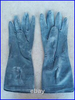 MSA Ultravue Gas Mask Size MED Open Box w Chemmax 3 Suit & Butyl Rubber Gloves