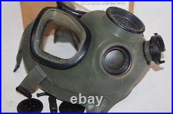 M 40 Mil-Spec Gas Mask Facepiece Assembly Surplus Size Medium Parts