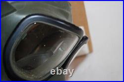 M 40 Mil-Spec Gas Mask Facepiece Assembly Surplus Size Medium Parts