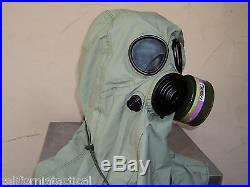 Military 40mm NATO Gas Mask withDrink Port & Protective Hood, Size Med/Regular NEW