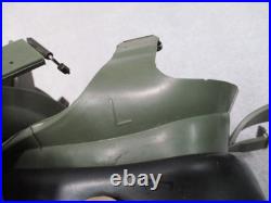 Military Surplus M40 Gas Mask Kit with C2A1 Filter, Bag, and Extra Lenses Large