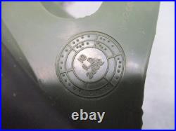 Military Surplus M40 Gas Mask Kit with C2A1 Filter, Bag, and Extra Lenses Large