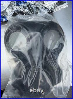 NEW OM-90 Gas Mask Respirator Size M