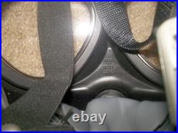 NEW Scott M95 Dual Port GAS MASK Respirator with NBC Filter sz SMALLMADE IN UK