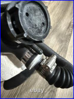 North Black Gas Mask Respirator With Foam Mannequin Head North Black Gas Mask Respirator With Foam Mannequin Head